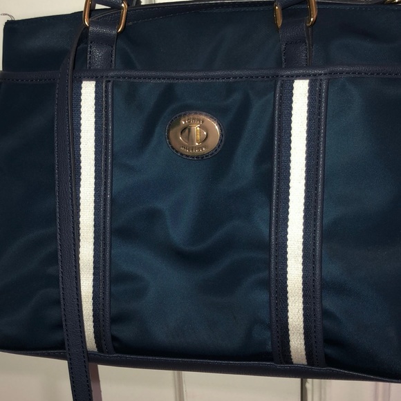 Tommy Hilfiger satchel two way shoulder bag - Picture 1 of 8